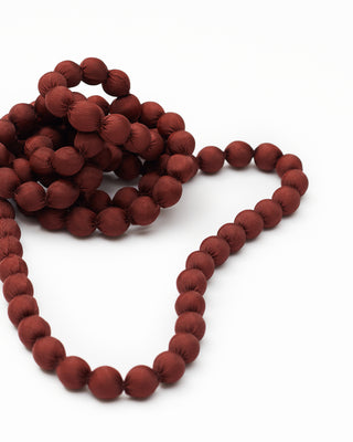 Collar Seda Cuenta Madera Mediana 1 cm- 2 Vueltas